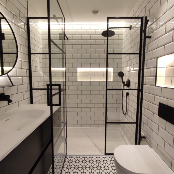 Custom Made Crittall Style Shower Enclosures, Screens, photo: 2