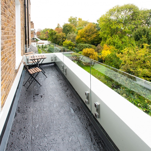 Glass balustrades, photo: 136