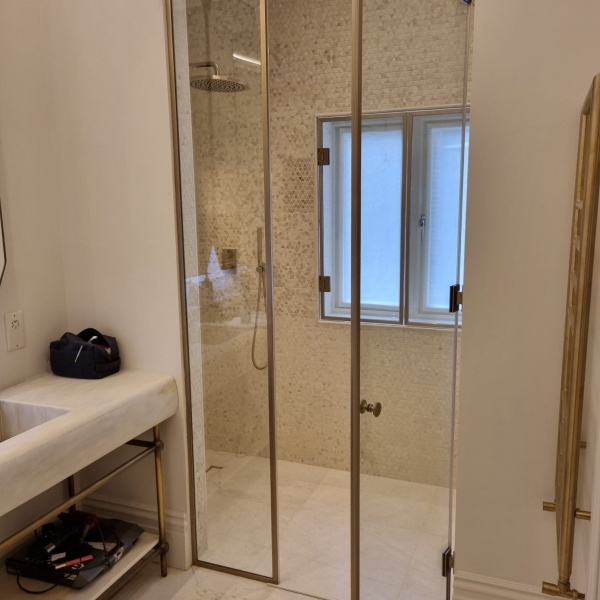 Custom Made Crittal Style Shower Enclosures, Screens, photo: 134